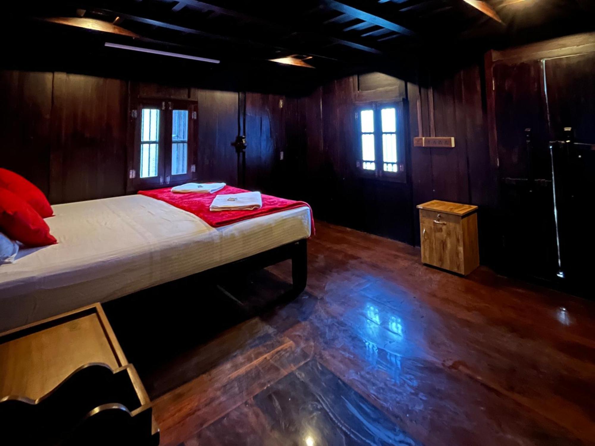 Nature Castle -Traditional Villa,Vattavada Kottakamboor Extérieur photo